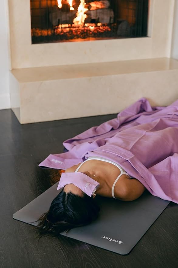 Wellrox Weighted Eye Pillow - Flaxseeds & Lavender Eye Pillow Weighted for Restorative Yoga, Meditation & Stress Relief (Green, Scented)