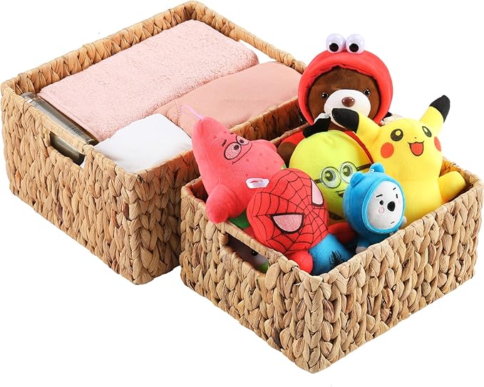 HOONEX Water Hyacinth Storage Baskets, Wicker Baskets for Organizing, Hand Woven Baskets with Carry Handles, Set of 2, Natural