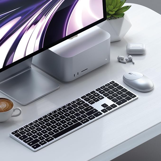 Satechi Slim X3 Bluetooth Backlit Keyboard for Mac, Illuminated Keys & Multi-Device Sync, for MacBook Air/Pro M4, iPad Air/Pro M4/M3, iPad mini, Mac mini, iMac - Silver