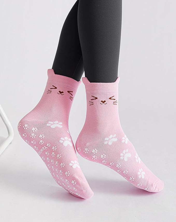 Yawlsow Pilates Grip Socks for Women Cute Yoga Grippy Non Slip Non Skid Cat Socks with Cat Paw Gripper for Barre Workout