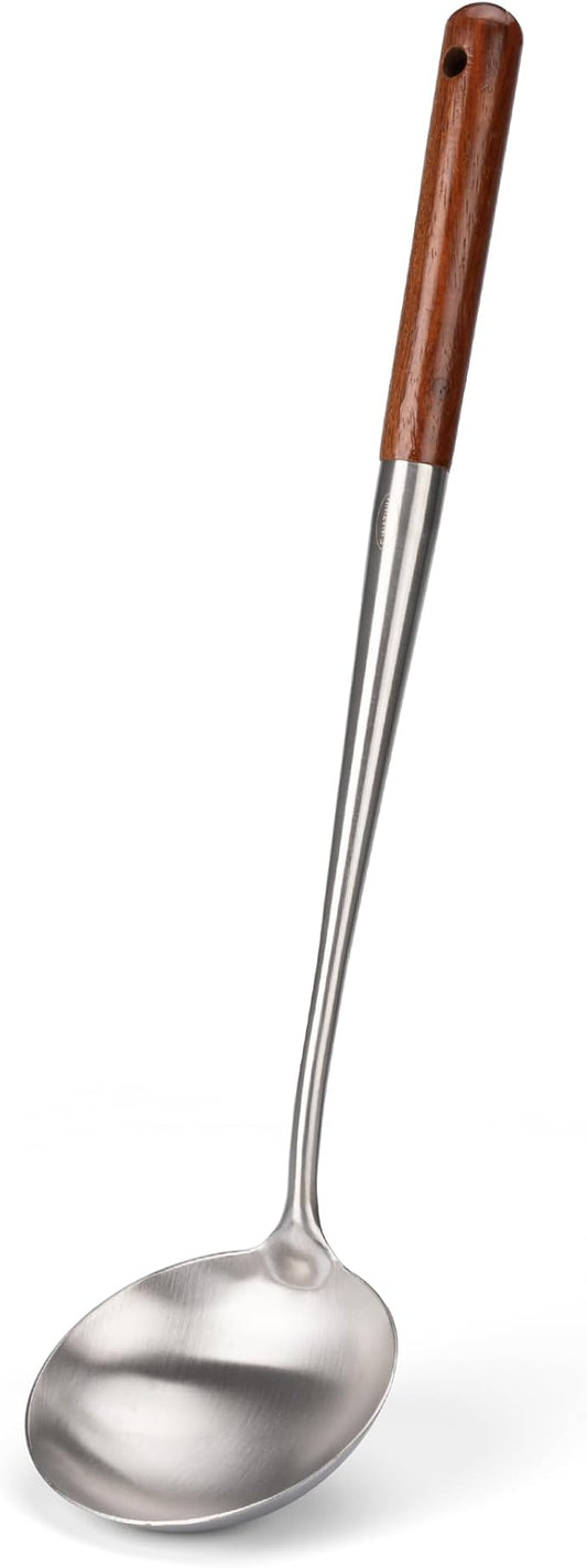 FJNATINH Soup Ladle, Metal Ladle Stainless Steel for Soup Sauces, Kitchen Ladle Spoon with Heat-proof Wooden Handle, Easy to Clean