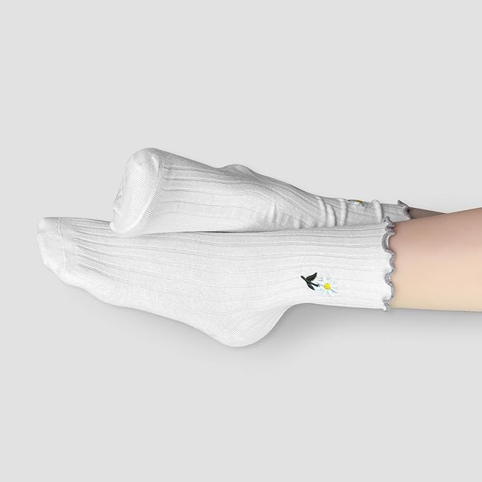 4 Pairs Cute Pilates Grip Socks for Women – Ruffle Top Non Slip Yoga Barre Crew Socks for Workout, Dance, Hospital