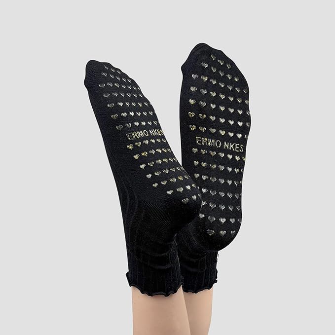 4 Pairs Cute Pilates Grip Socks for Women – Ruffle Top Non Slip Yoga Barre Crew Socks for Workout, Dance, Hospital