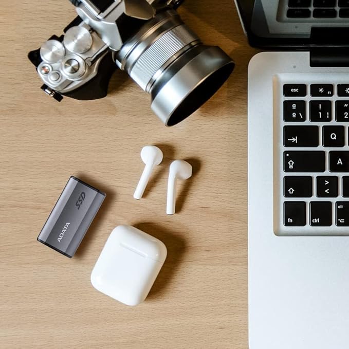 ADATA SE880 500GB - Up to 2000 MB/s- SuperSpeed USB 3.2 Gen 2x2 USB-C External Portable SSD Titanium (AELI-SE880-500GCGY)