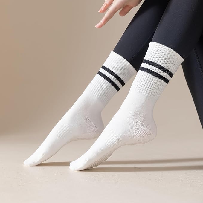 Yoga Socks with Non-Slip Grips for Women - 4 Pairs Pilates, Barre, Gym, Dance Workout Anti-Skid Socks