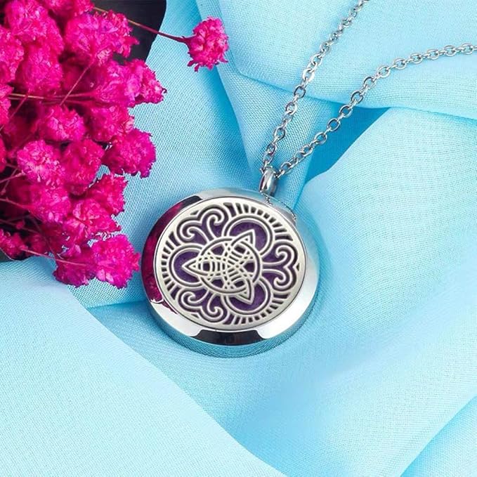 Aromatherapy Essential Oil Diffuser Necklace Stainless Steel lnspirational Locket Pendant(Celtic Knot)