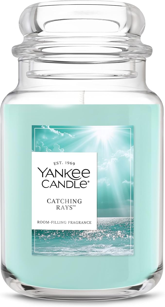 Yankee Candle Large Jar Scented Candle with up to 150 Hour Burn Time, Premium Plant Wax Blend for Consistent Burn, 22 oz Jar Candle with Room Filling Fragrance, Catching Rays