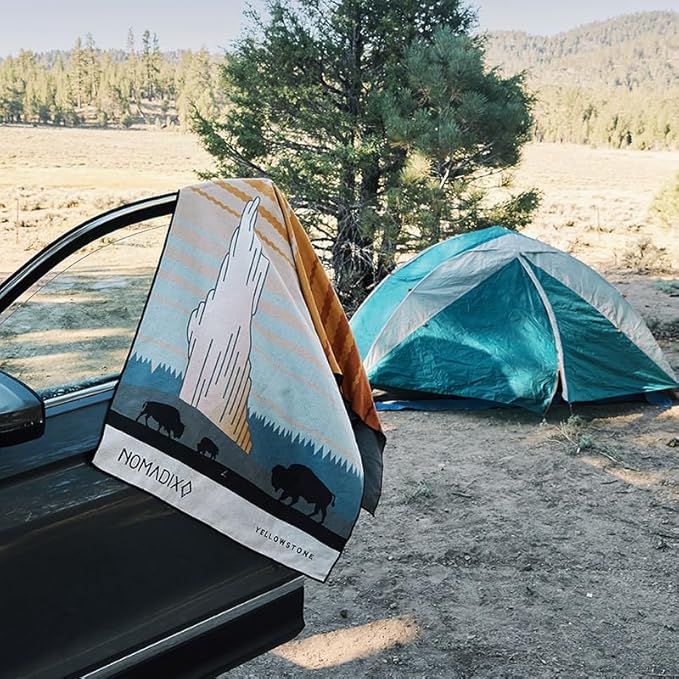 Nomadix Original Towel - Perfect for Beach, Pool, Travel, Camping, Yoga - Made with Recycled Materials - Super Absorbent - Sand Resistant