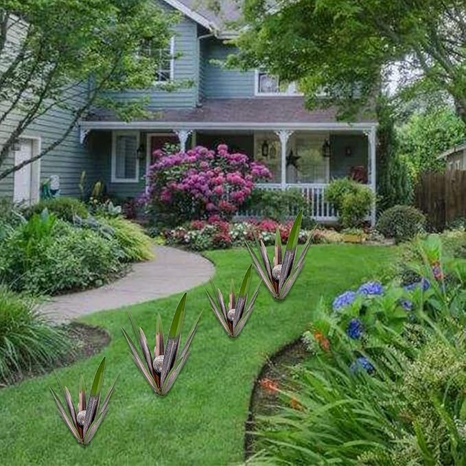 Metal Agave Plant Garden Art, 2 Pack Big Tequila Rustic Sculpture, Rustic Metal Agave Plants Lawn Home Ornaments, for Yard Stakes, Garden Figurines, Outdoor Patio (2 PCS Green with Light)