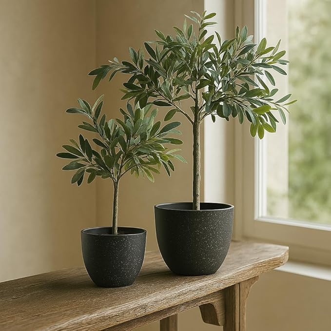 Giraffe Creation 12/10/9 Set of 3 Speckled Black Plant Pots, Modern Indoor & Outdoor Planters with Drainage Holes and Saucers