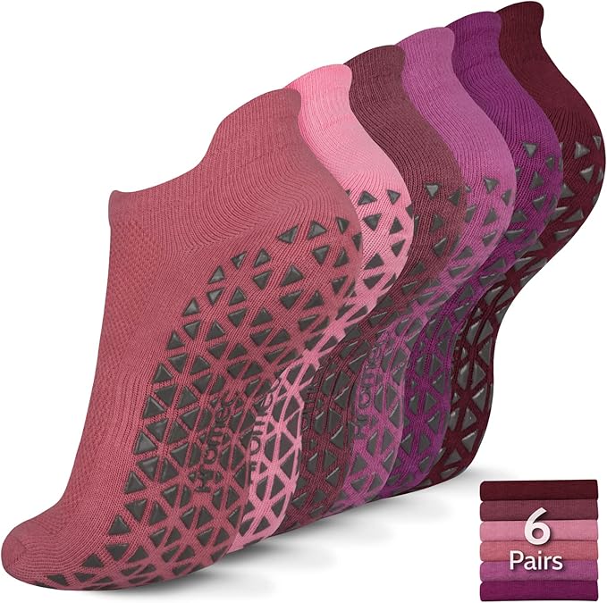 Non Slip Yoga Socks with Grips for Pilates, Ballet, Barre, Barefoot, Hospital Anti Skid Socks for Women and Men