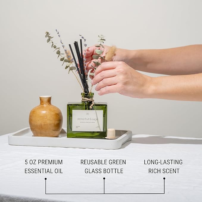 Craft & Kin Reed Diffuser with Dried Flowers | 5 oz Stone Fruit & Sage Scented Fall Reed Diffusers for Home, Bathroom | Scent Sticks | Elegant Fragrance Home Decor for Men & Women