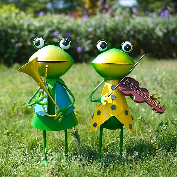 HONGLAND Frog Metal Yard Art - 3D Frog Outdoor Statue - Cute Metal Figurine - Christmas Holiday Lawn Patio Yard Garden Decor Gardening Gifts for Women (Violin)