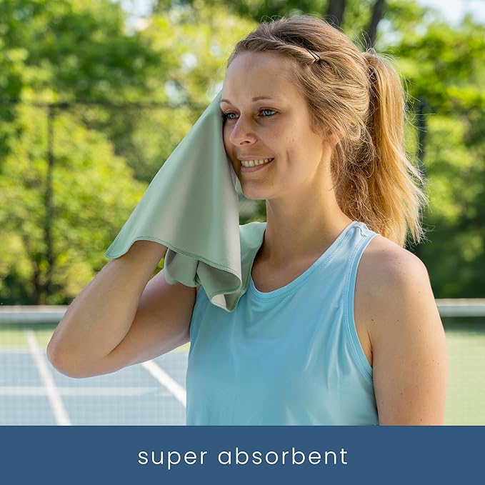 S&T INC. Microfiber Gym Towels, 3 Pack, Cooling Towel for Yoga, Camping, Home and Gym Bag, 3 Storage Bags Included, 12 Inch x 40 Inch