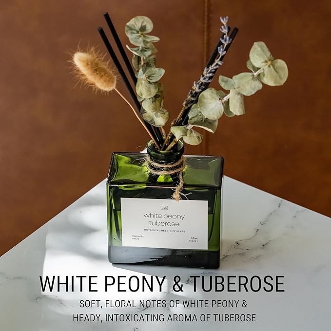 Craft & Kin Reed Diffuser with Dried Flowers | 5 oz White Peony & Tuberose Scented Fall Reed Diffusers for Home, Bathroom | Scent Sticks | Elegant Fragrance Home Decor for Men & Women