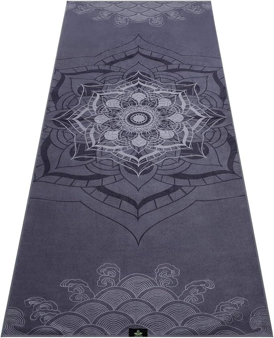 Heathyoga Non Slip Hot Yoga Towel, 100% Microfiber Non Slip Yoga Mat Towel for Hot Yoga, Pilates and Fitness, Exclusive Corner Pockets Design + Free Spray Bottle