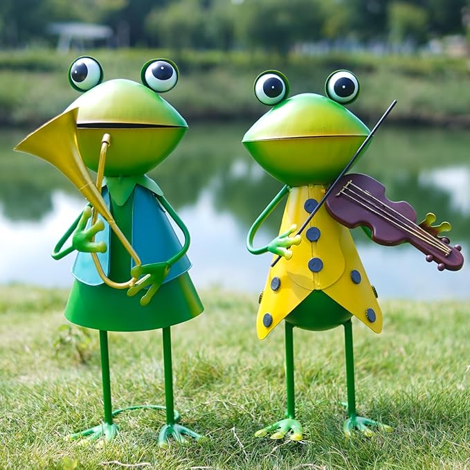 HONGLAND Frog Metal Yard Art - 3D Frog Outdoor Statue - Cute Metal Figurine - Christmas Holiday Lawn Patio Yard Garden Decor Gardening Gifts for Women (Violin)