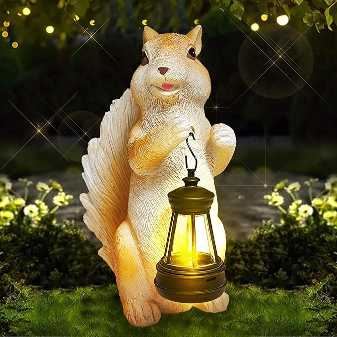 Solar Garden Statues Squirrel Decor - Resin Outdoor/Indoor Squirrel Sculpture Garden Lights Statue Decoration for Patio Home Yard Lawn, Unique Garden Figurine Lights Gift for Mom Grandma