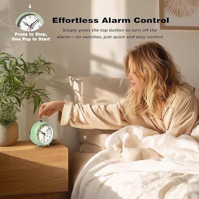 AYRELY® 4" Loud Analog Alarm Clock, Retro Metal Travel & Table Clock Battery Operated, Silent Non-Ticking Desk Clock with Alarm Switch Button for Bedroom, Bedside, Shelf, Office (Green)