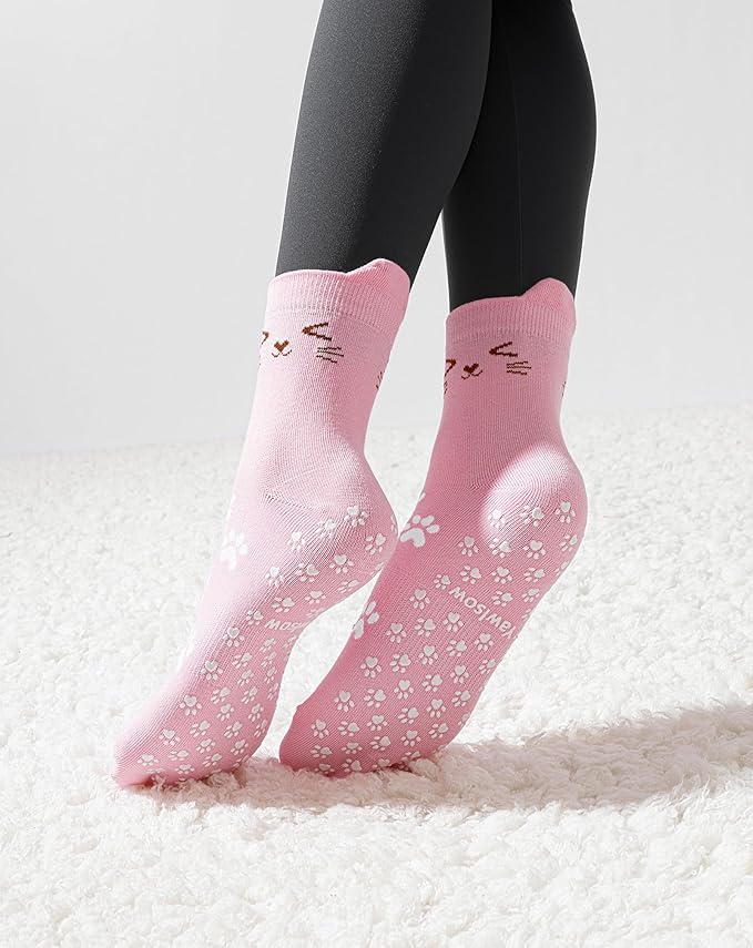 Yawlsow Pilates Grip Socks for Women Cute Yoga Grippy Non Slip Non Skid Cat Socks with Cat Paw Gripper for Barre Workout