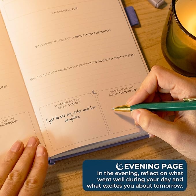 Clever Fox Gratitude Journal Premium - Happiness, Positivity & Affirmation Journal – Inspirational Daily Notebook, 6 Months (Lavender)