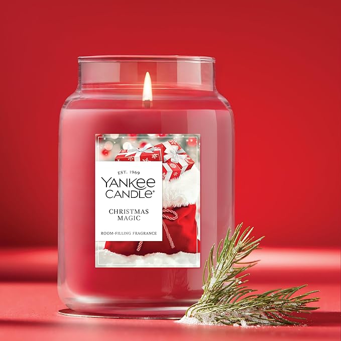 Yankee Candle Large Jar Scented Candle with up to 150 Hour Burn Time, Premium Plant Wax Blend for Consistent Burn, 22 oz Jar Candle with Room Filling Fragrance, Christmas Magic