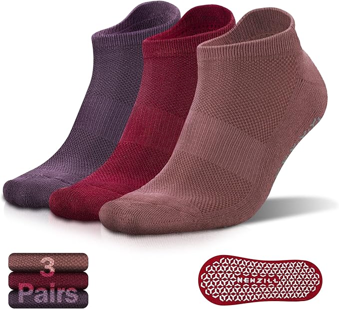 NEWZILL 3 Pairs Non Slip Yoga Socks With Grips for Women & Men, Unisex Anti Skid Socks for Pilates Barre Workouts Hospital