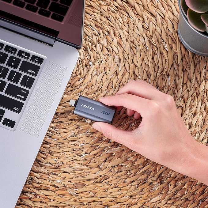 ADATA SC750 2000GB - Up to 1000 MB/s- HighSpeed USB 3.2 Gen 2 USB-C External Portable SSD Black Titanium (SC750-2000G-CCBK)